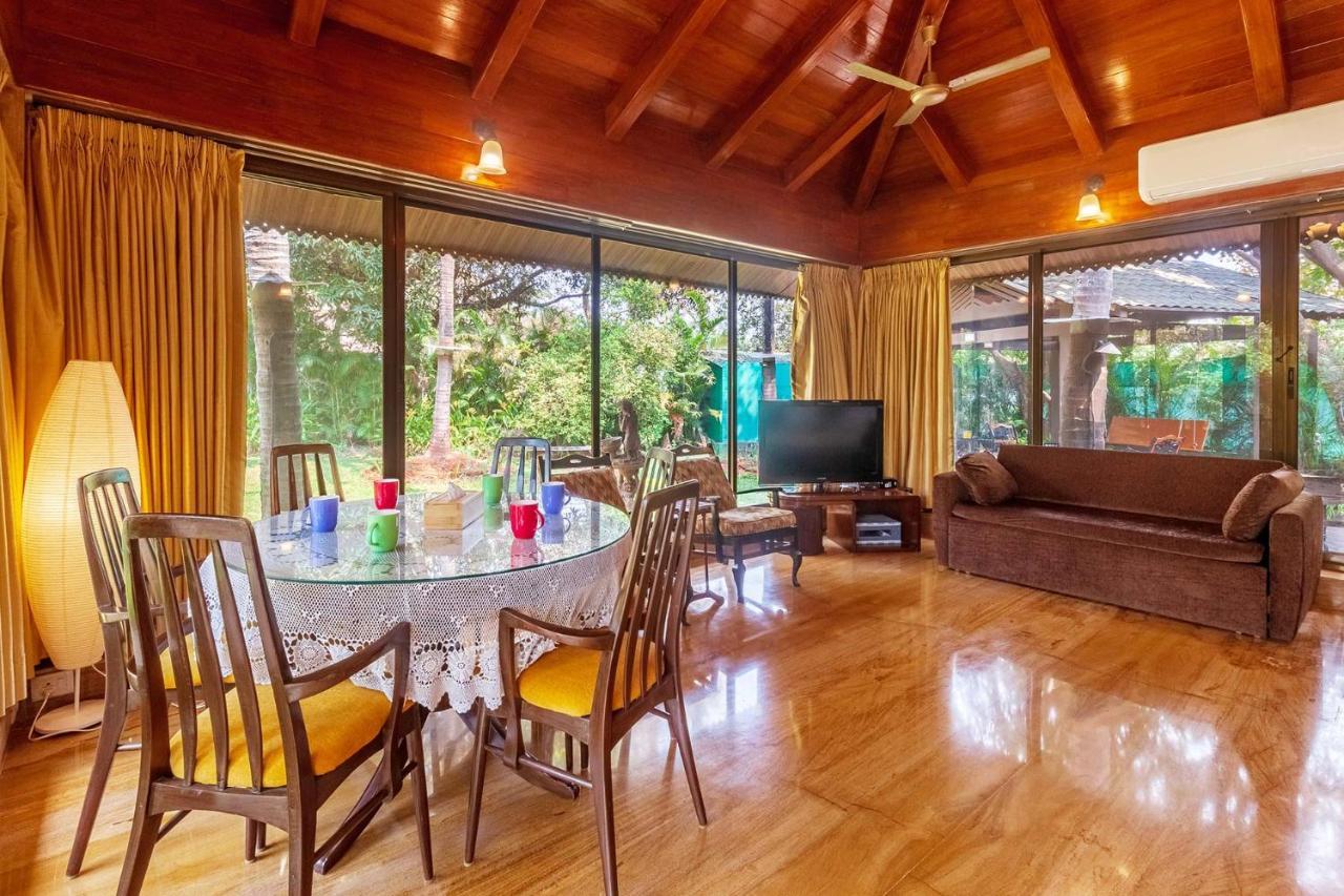 Stayvista'S Casa Palmera - Pet-Friendly Villa With Pool, Garden With Gazebo, And Indoor & Outdoor Games Alībāg Exterior foto